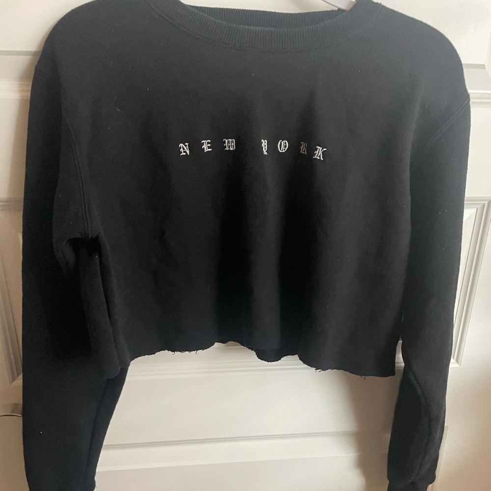 Brandy Melville Cropped Black Sweater